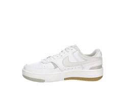 Nike Womens Gamma Force Sneaker - White -women's shoes US 01 401812 03